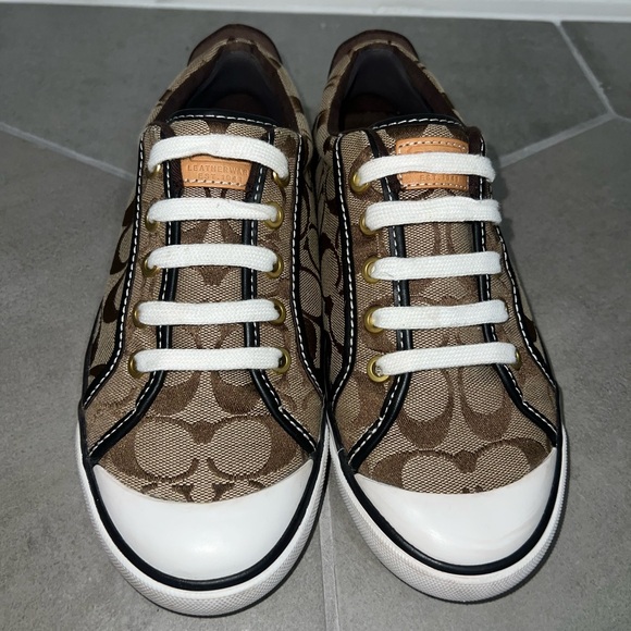 Coach logo sneakers - Picture 2 of 13